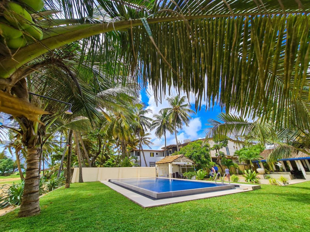 Star Beach Guest House Negombo Exterior foto