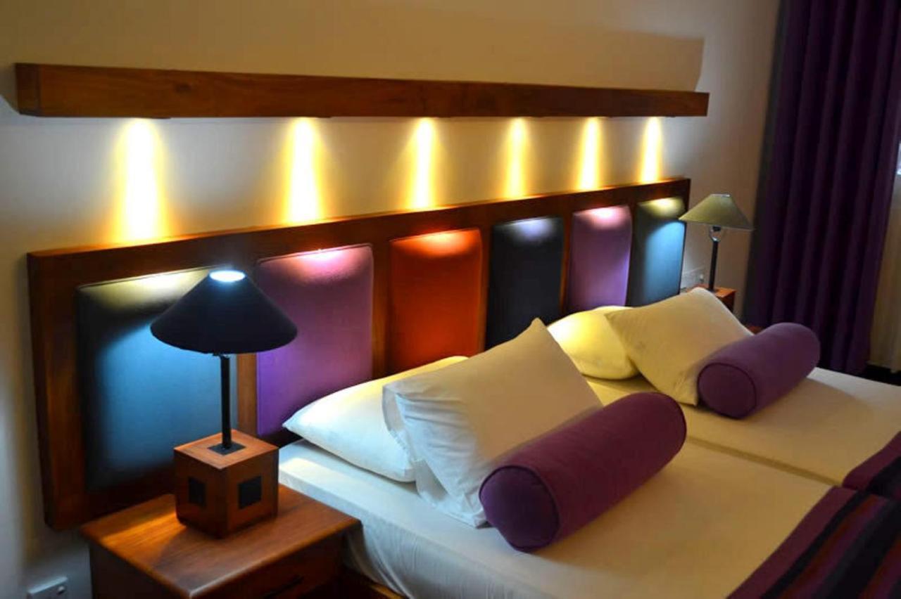 Star Beach Guest House Negombo Exterior foto