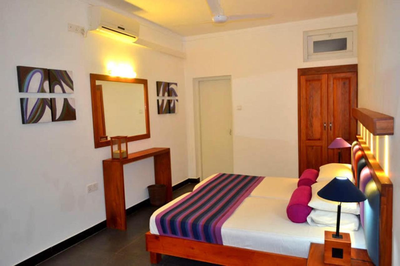 Star Beach Guest House Negombo Exterior foto